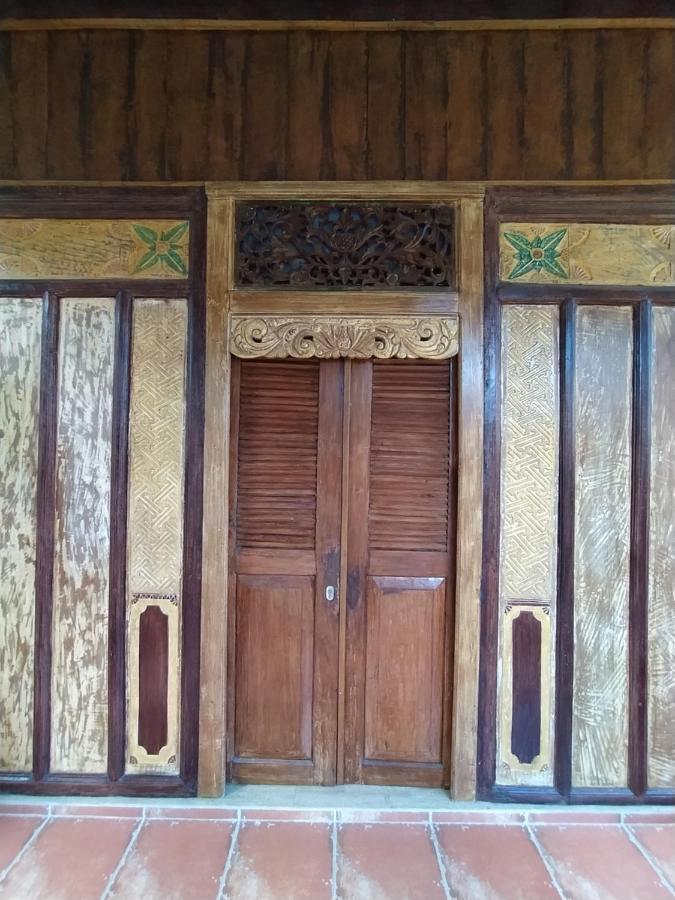 Bata Merah Homestay Banyuwangi  Exterior photo